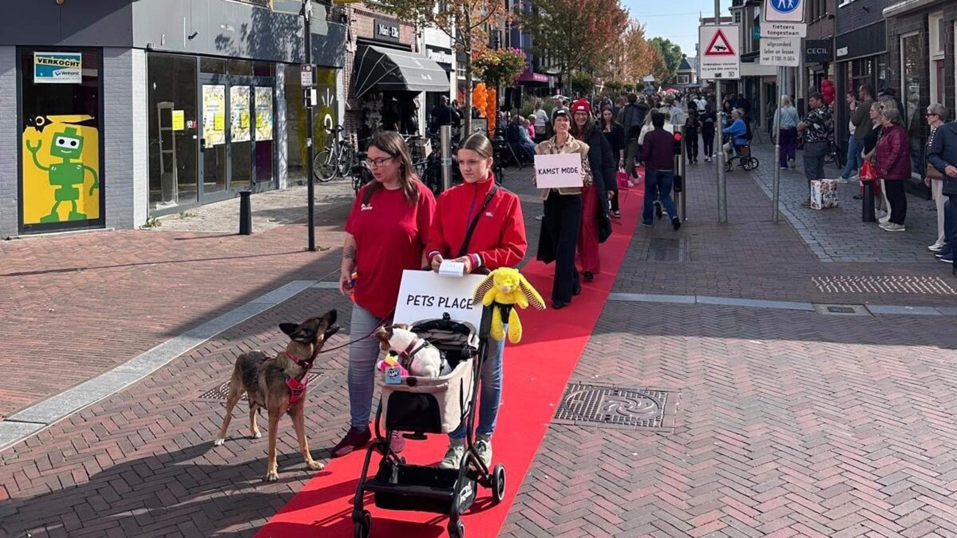 Rode Loper Dag in Coevorden. Dertig bedrijven zeggen medewerking toe